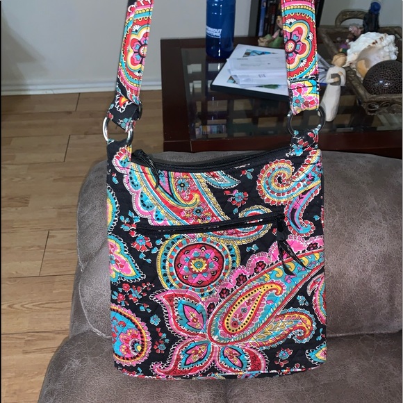 Vera Bradley cross body hipster purse - Picture 2 of 2
